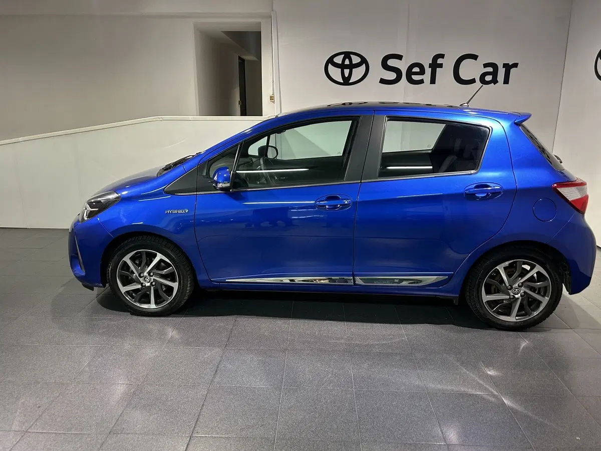 Toyota Yaris usata a Milano (3)
