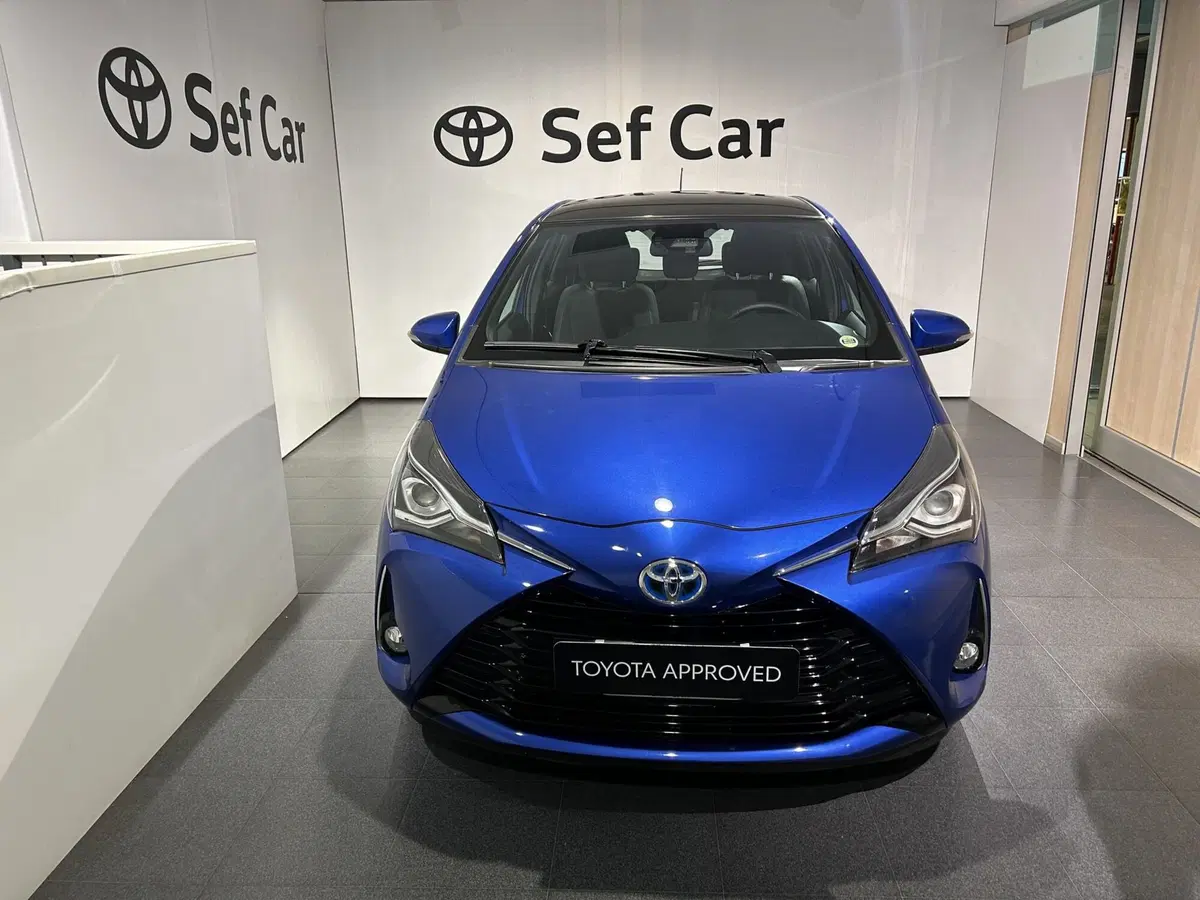 Toyota Yaris usata a Milano (5)
