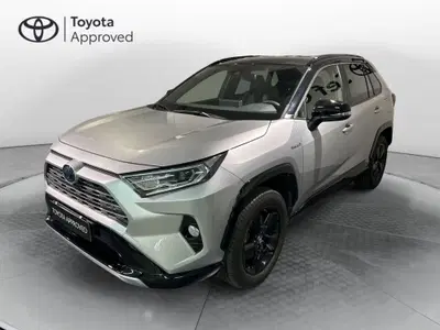 Toyota Rav4 HV (218CV) E-CVT 2WD Style del 2021 usata a Milano