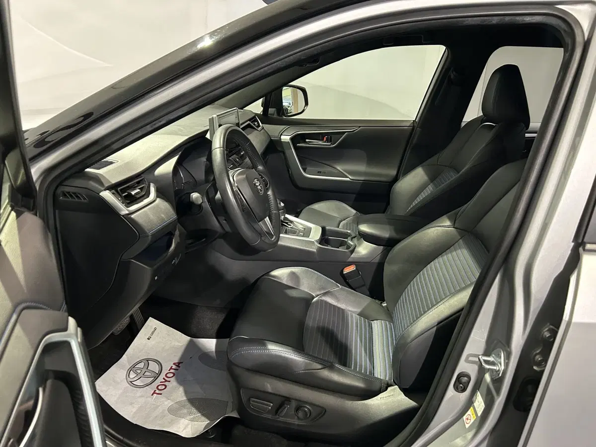 Toyota Rav4 usata a Milano (13)