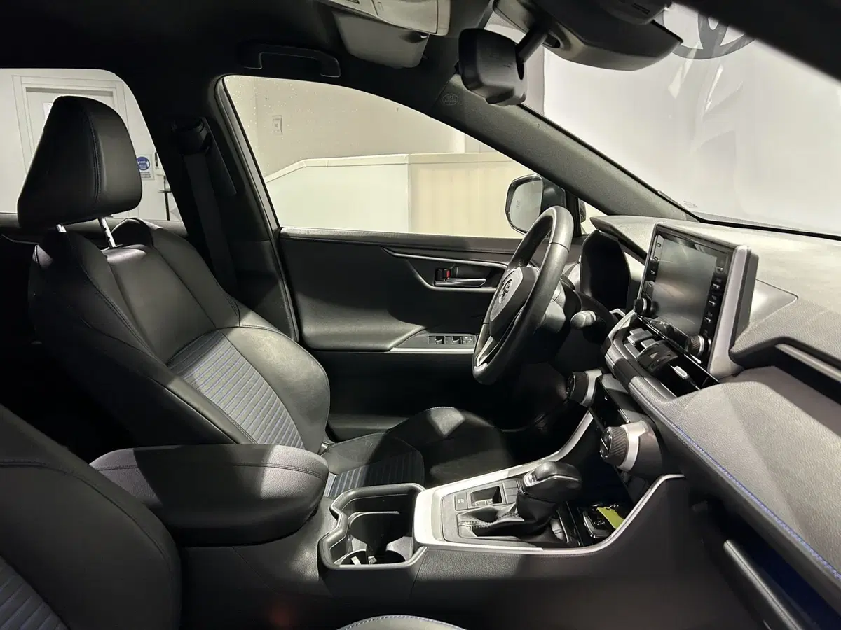 Toyota Rav4 usata a Milano (7)