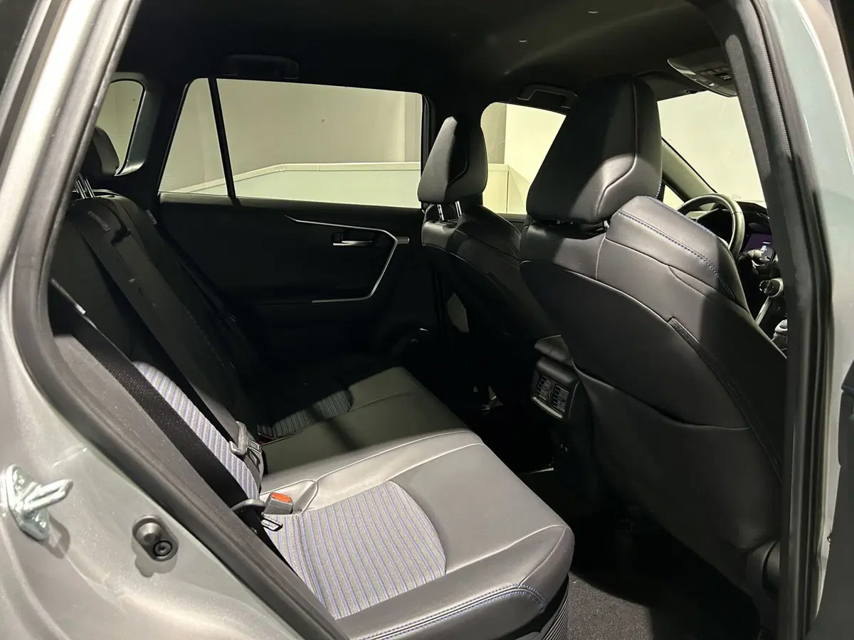 Toyota Rav4 usata a Milano (8)