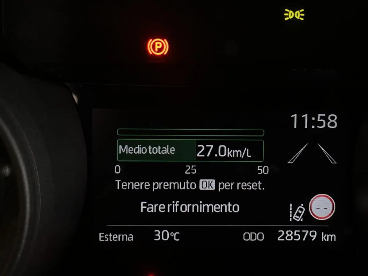 Toyota Yaris usata a Milano (12)