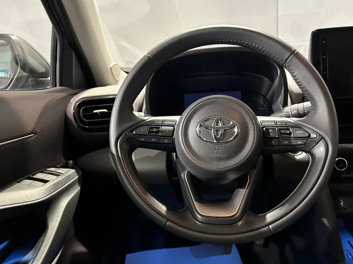 Toyota Yaris Cross usata a Milano (3)