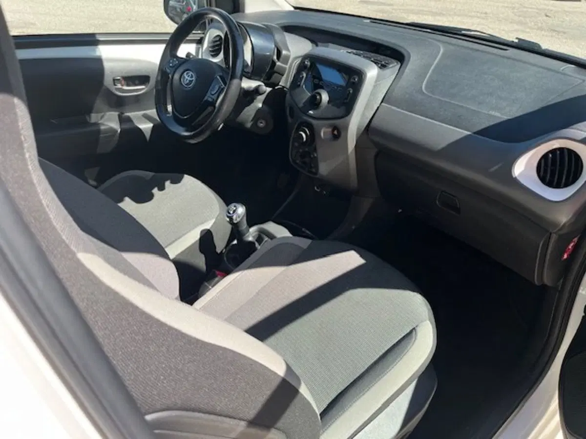 Toyota Aygo usata a Ascoli Piceno (15)