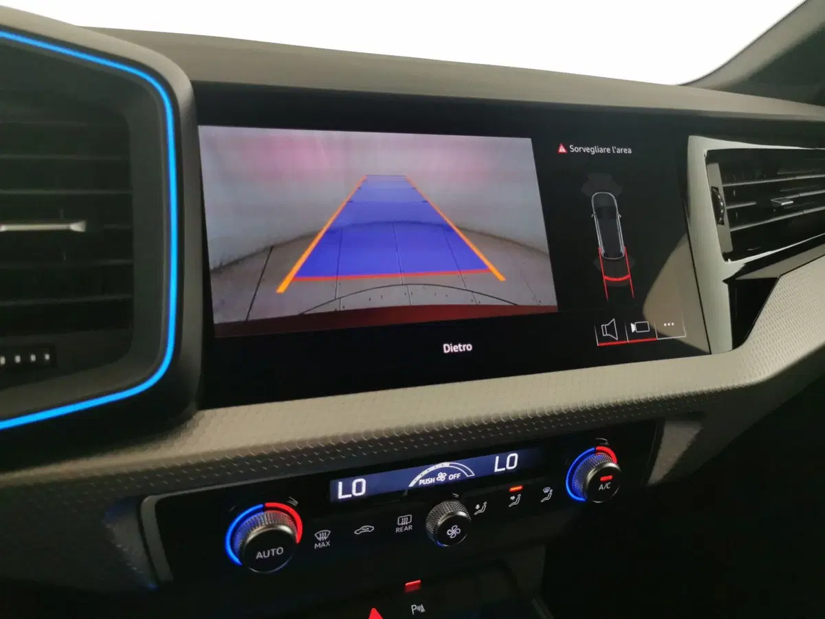 Audi A1 Sportback nuova a Teramo (12)