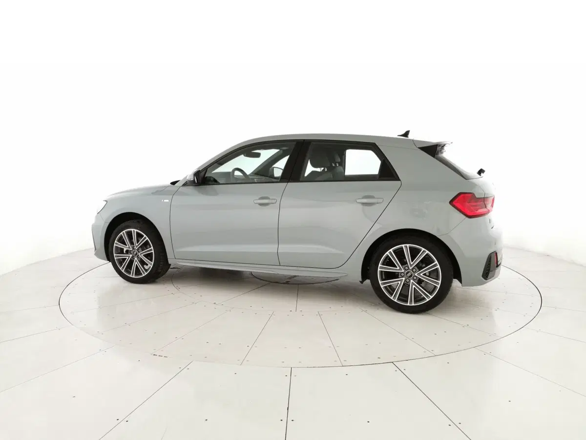 Audi A1 Sportback nuova a Teramo (2)