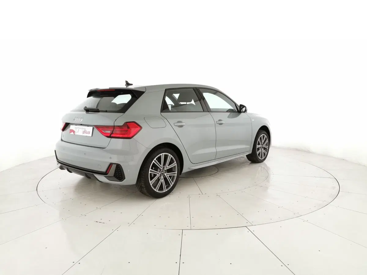 Audi A1 Sportback nuova a Teramo (3)