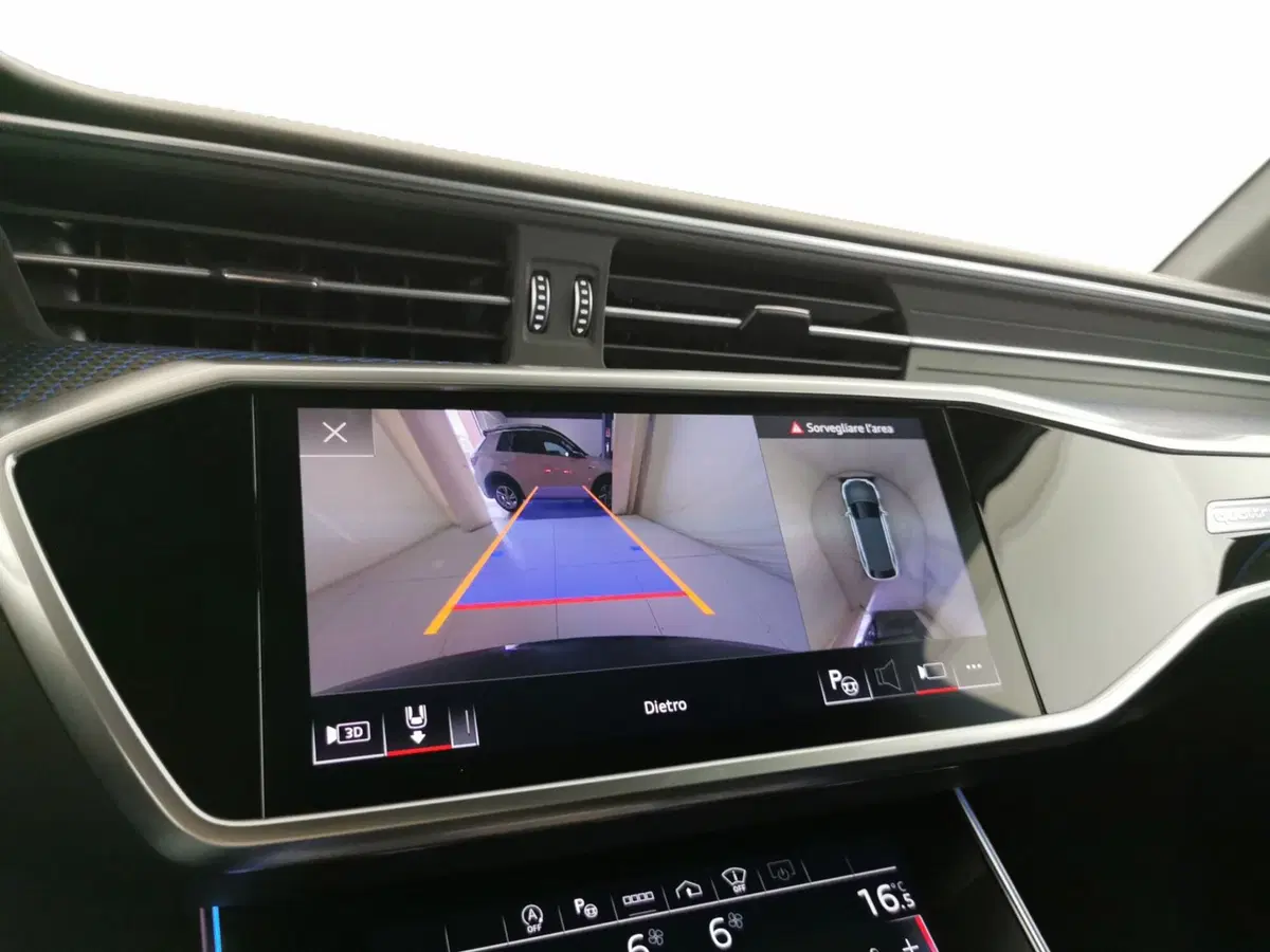 Audi A6 Avant e-Tron usata a Teramo (12)