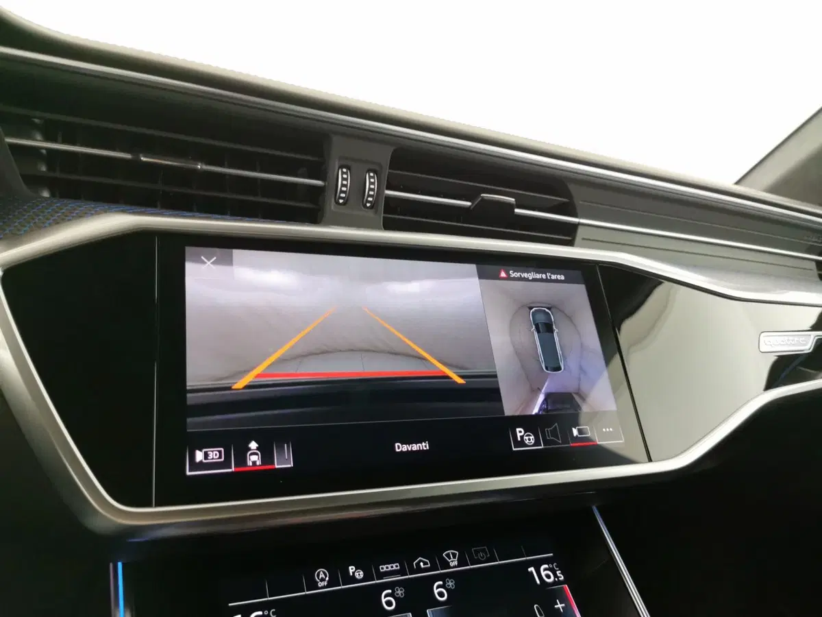 Audi A6 Avant e-Tron usata a Teramo (13)