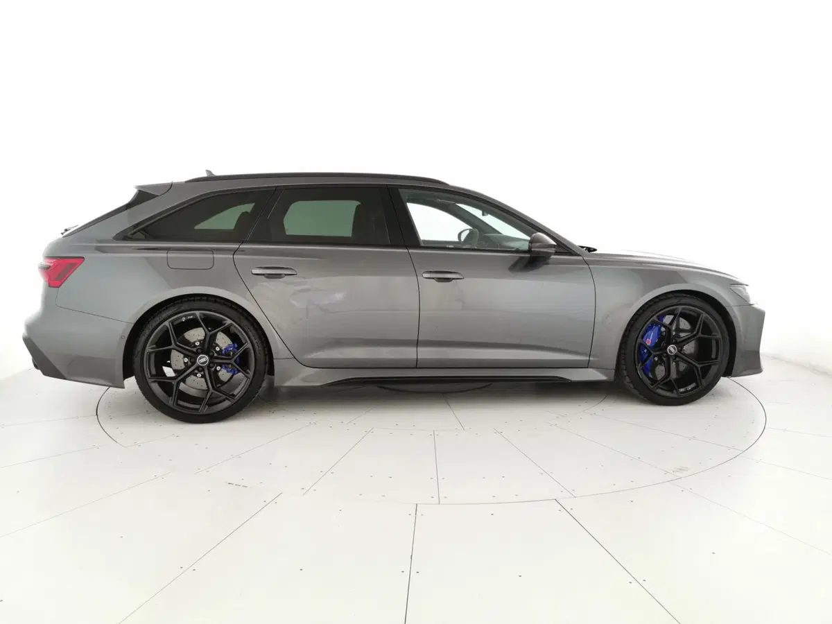 Audi A6 Avant e-Tron usata a Teramo (4)