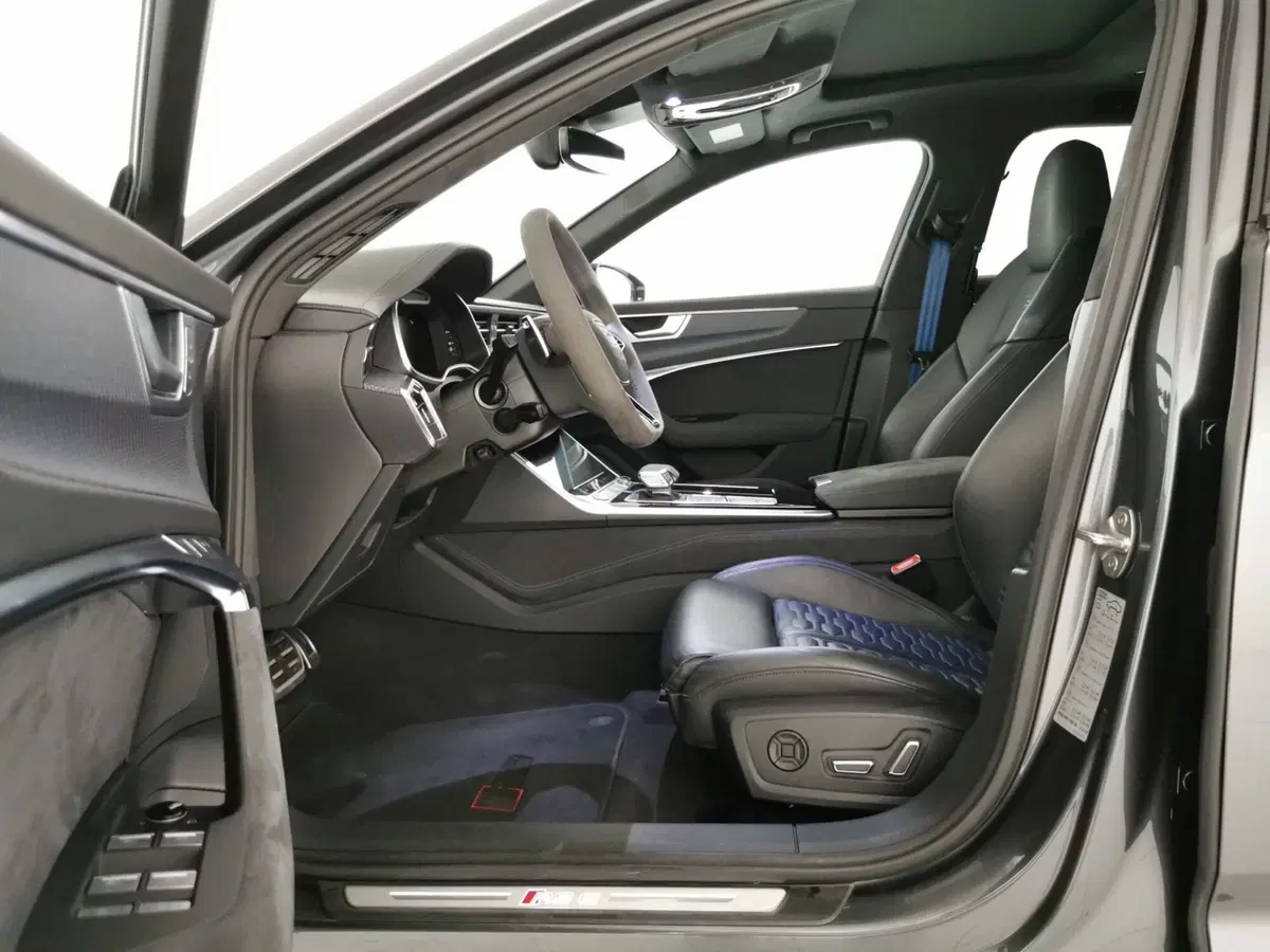 Audi A6 Avant e-Tron usata a Teramo (5)