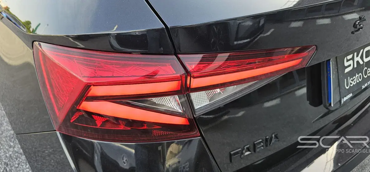Skoda Fabia usata a Livorno (12)