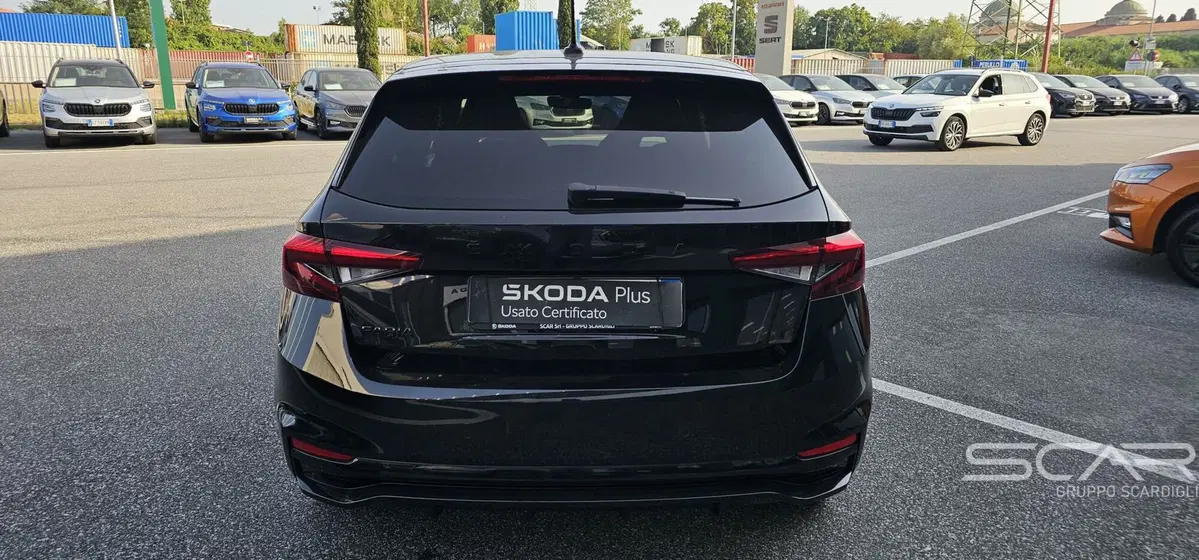 Skoda Fabia usata a Livorno (4)