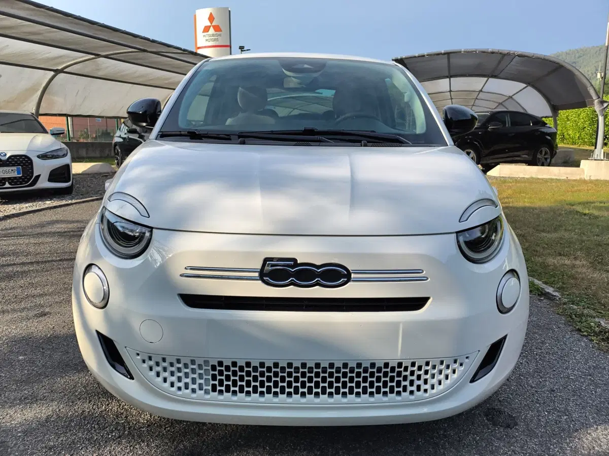 Fiat 500 nuova a La Spezia (3)