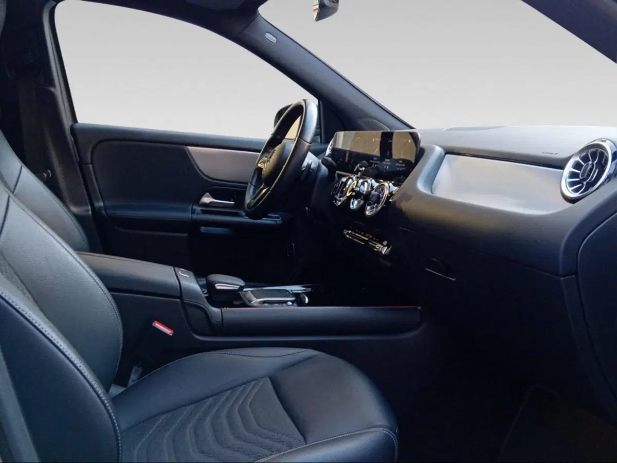 Mercedes-Benz GLA SUV usata a Firenze (13)