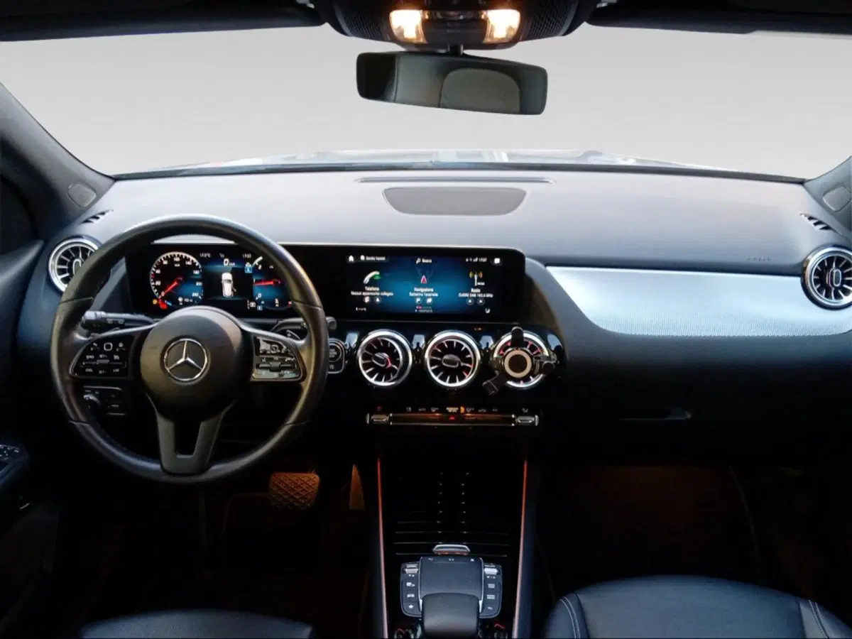 Mercedes-Benz GLA SUV usata a Firenze (14)
