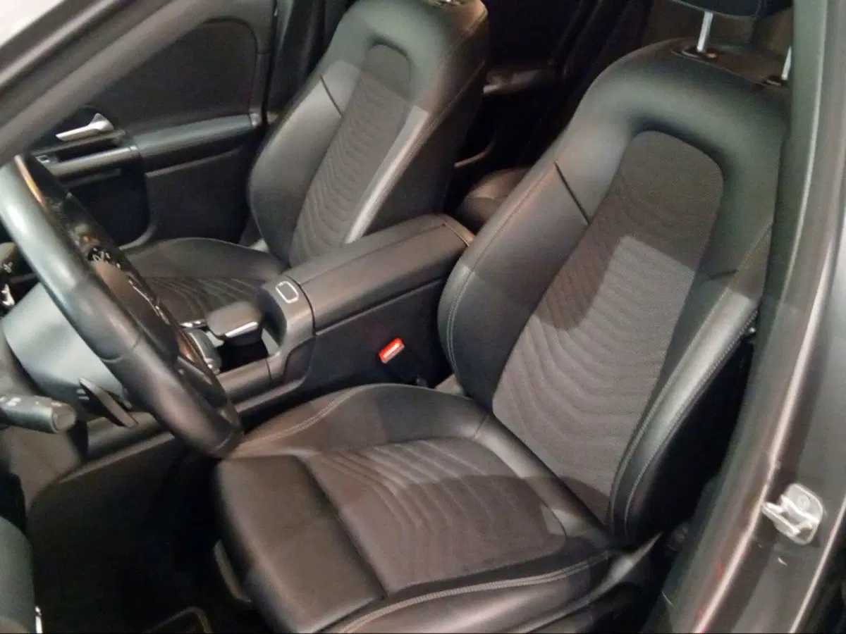 Mercedes-Benz GLA SUV usata a Firenze (8)