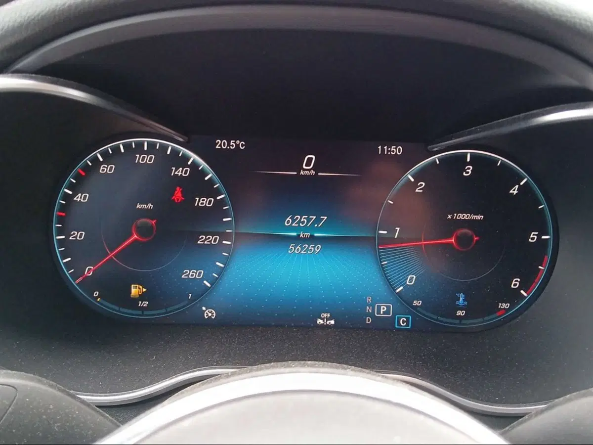 Mercedes-Benz GLC Coupé usata a Pisa (8)
