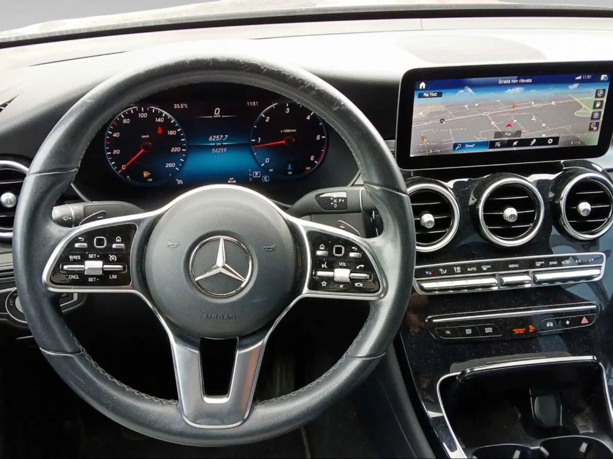 Mercedes-Benz GLC Coupé usata a Pisa (9)