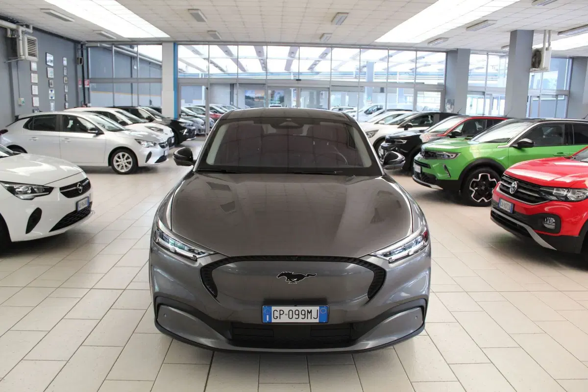 Ford Mustang Mach-E usata a Cremona (3)