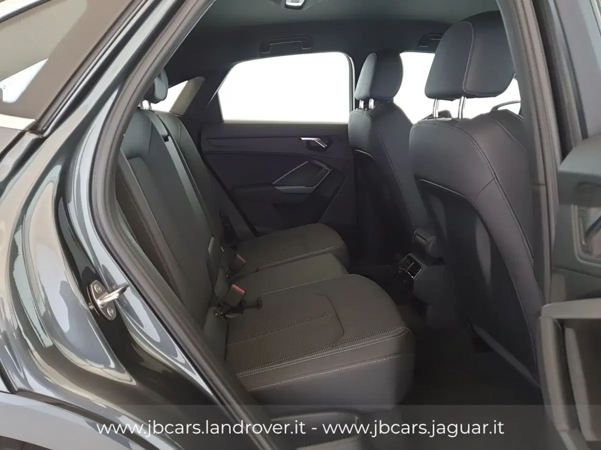 Audi Q3 Sportback usata a Monza e Brianza (5)