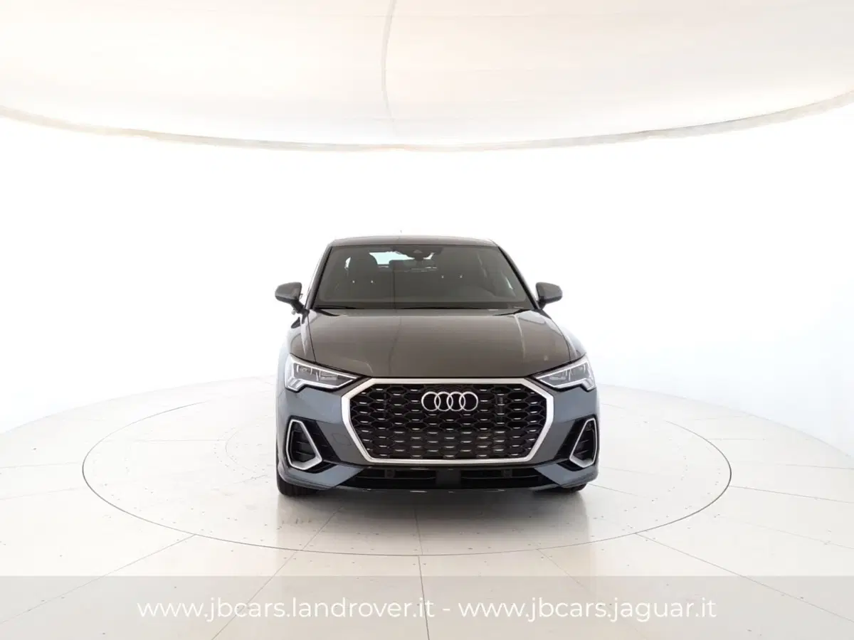 Audi Q3 Sportback usata a Monza e Brianza (8)