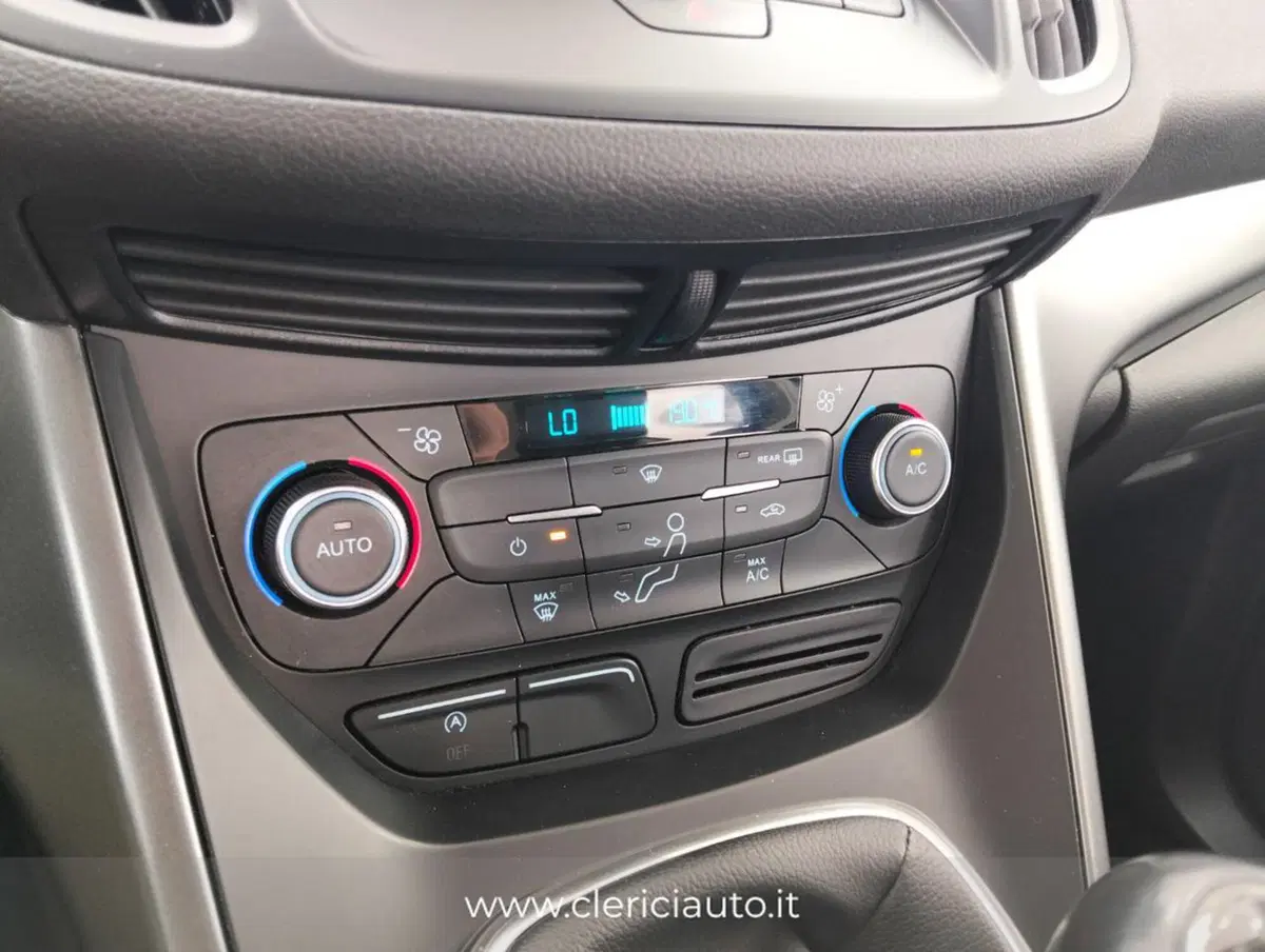 Ford Kuga usata a Como (18)