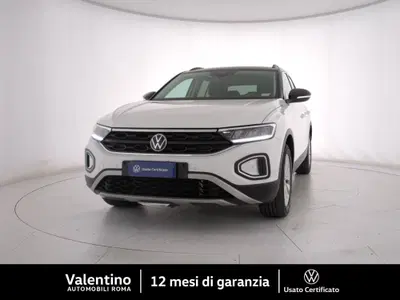 Volkswagen T-Roc 1.0 TSI Life del 2023 usata a Roma