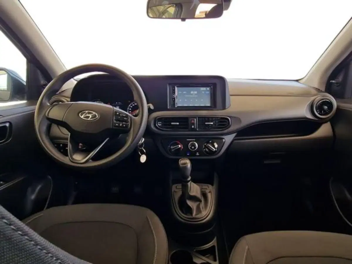 Hyundai i10 usata a Salerno (12)
