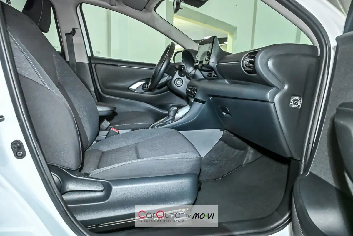 Toyota Yaris usata a Torino (8)