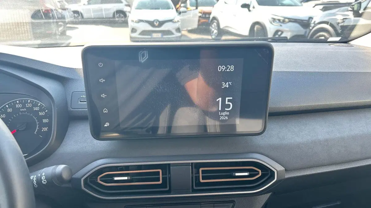 Dacia Jogger usata a Parma (14)