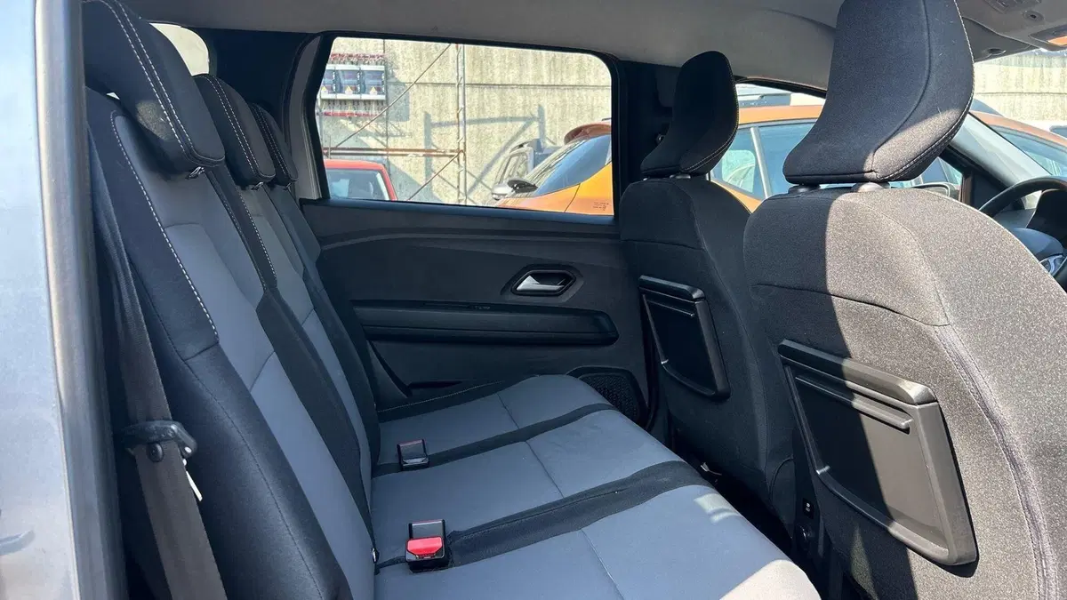 Dacia Jogger usata a Parma (15)