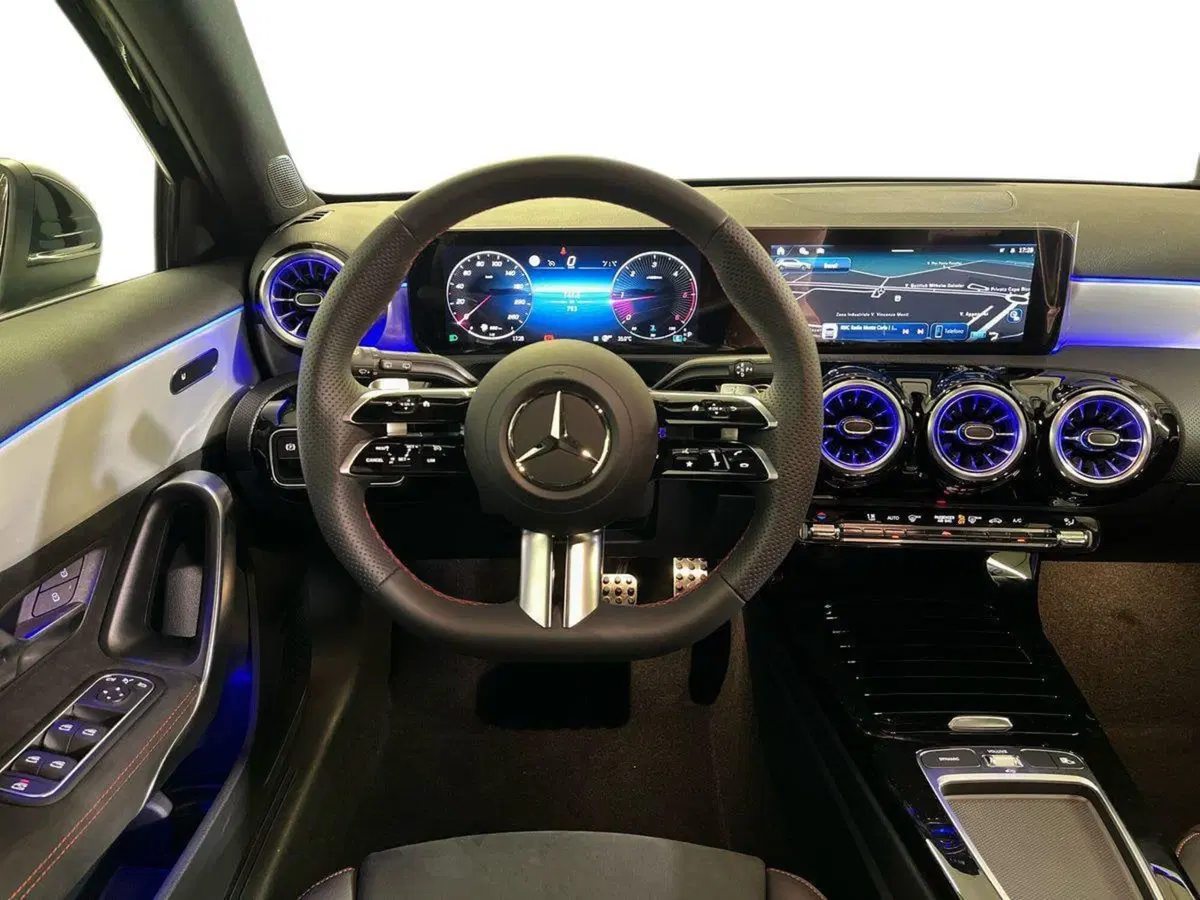 Mercedes-Benz Classe A usata a Monza e Brianza (11)