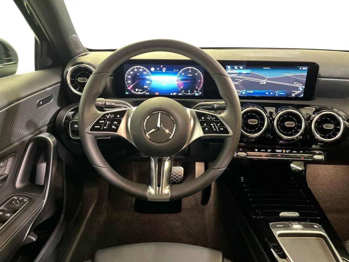 Mercedes-Benz Classe A usata a Monza e Brianza (11)