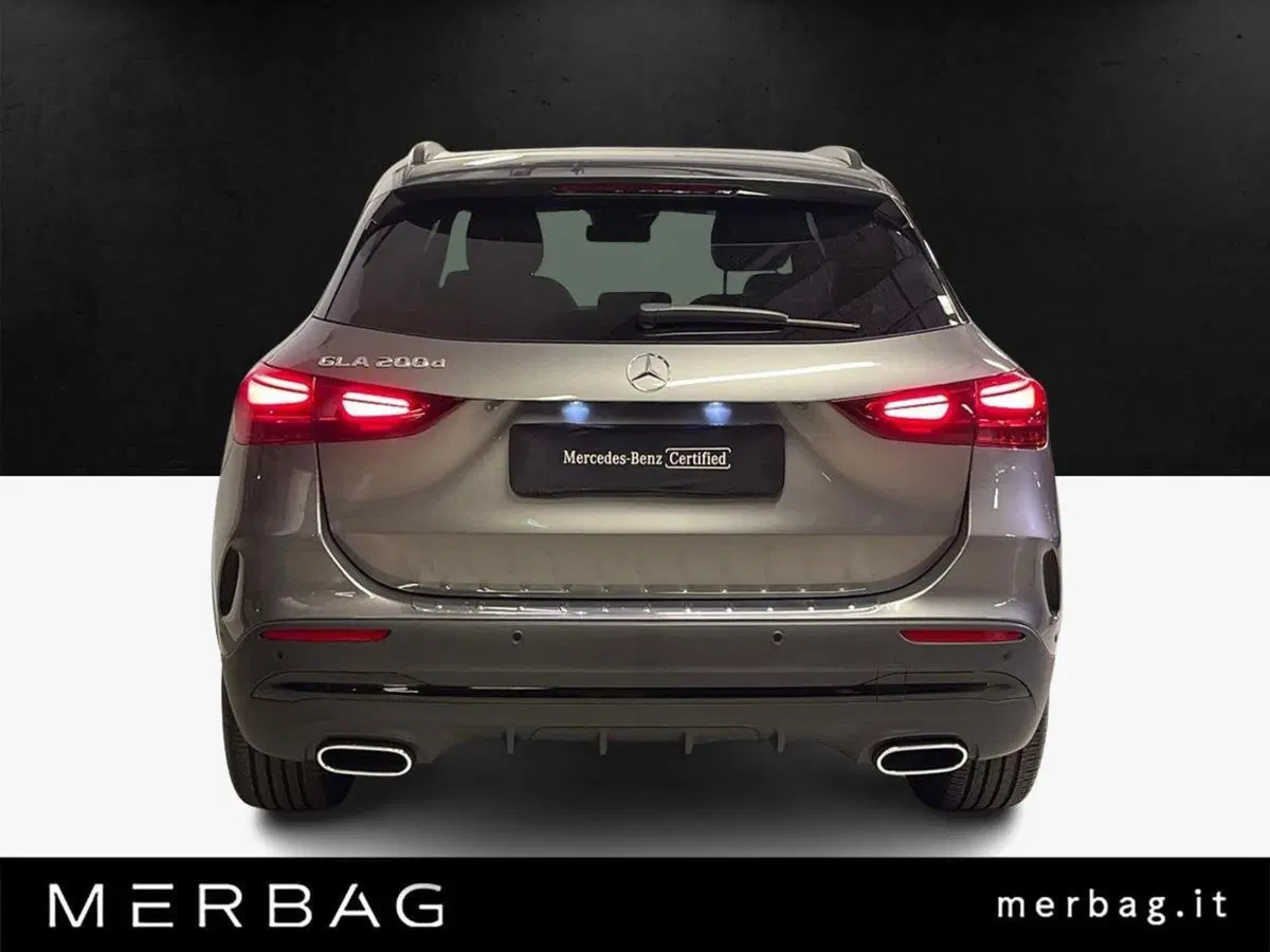 Mercedes-Benz GLA SUV usata a Monza e Brianza (4)