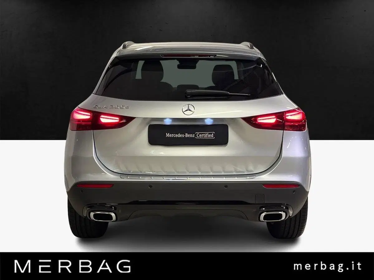 Mercedes-Benz GLA SUV usata a Monza e Brianza (4)