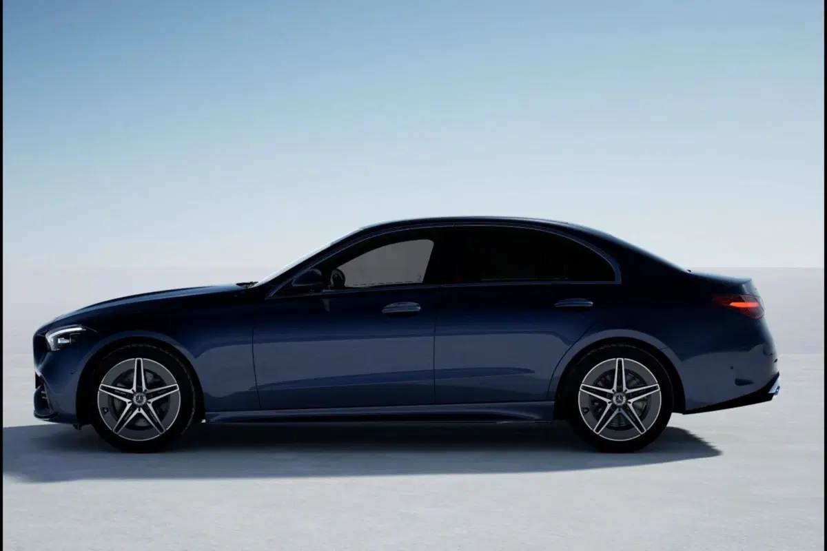 Mercedes-Benz Classe C nuova a Pescara (6)