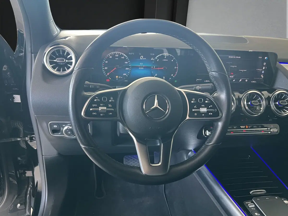 Mercedes-Benz GLA SUV usata a Cosenza (10)