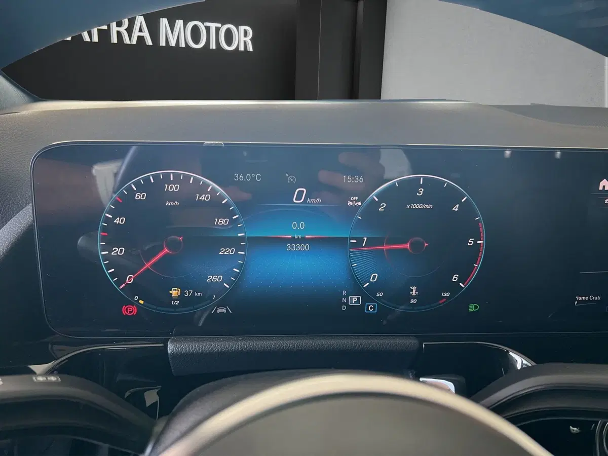 Mercedes-Benz GLA SUV usata a Cosenza (11)