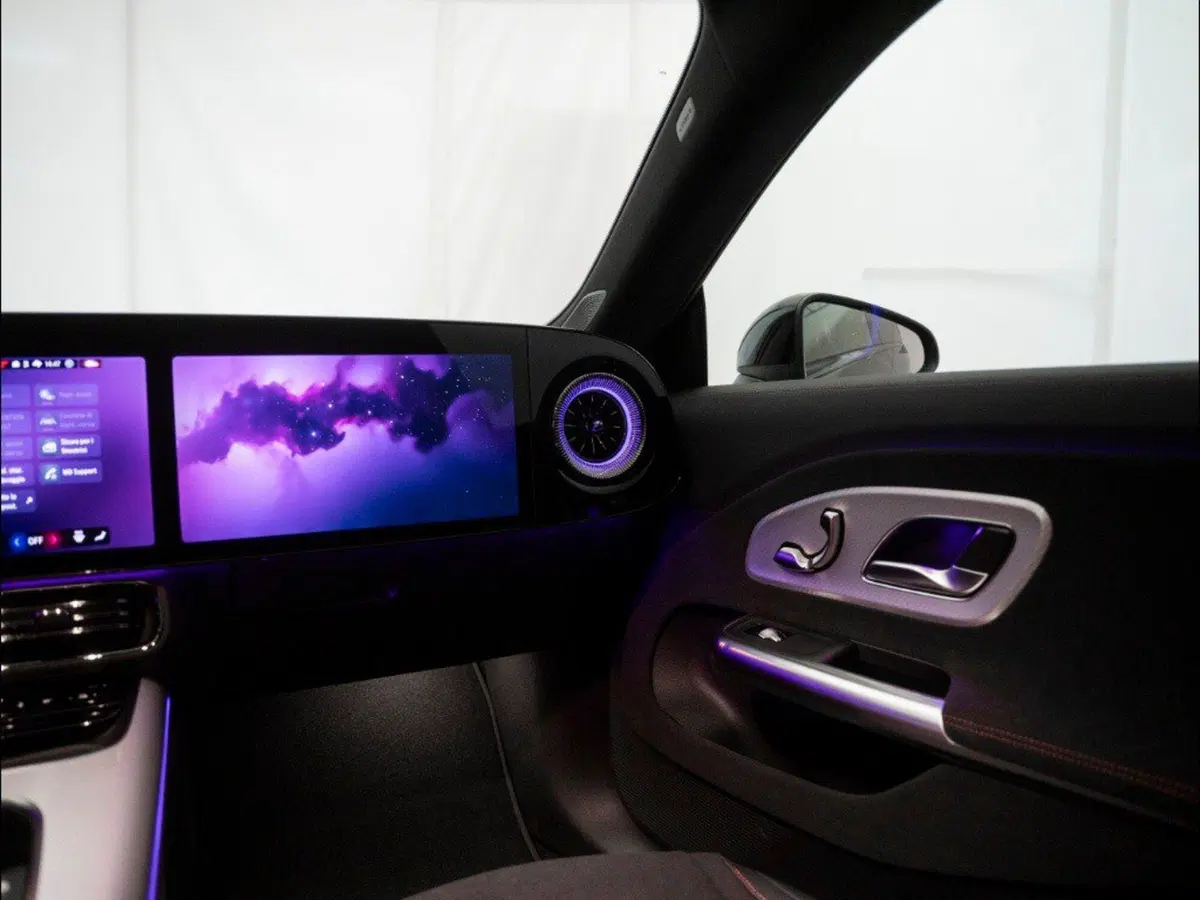 Mercedes-Benz CLA Shooting Brake nuova a Rimini (20)