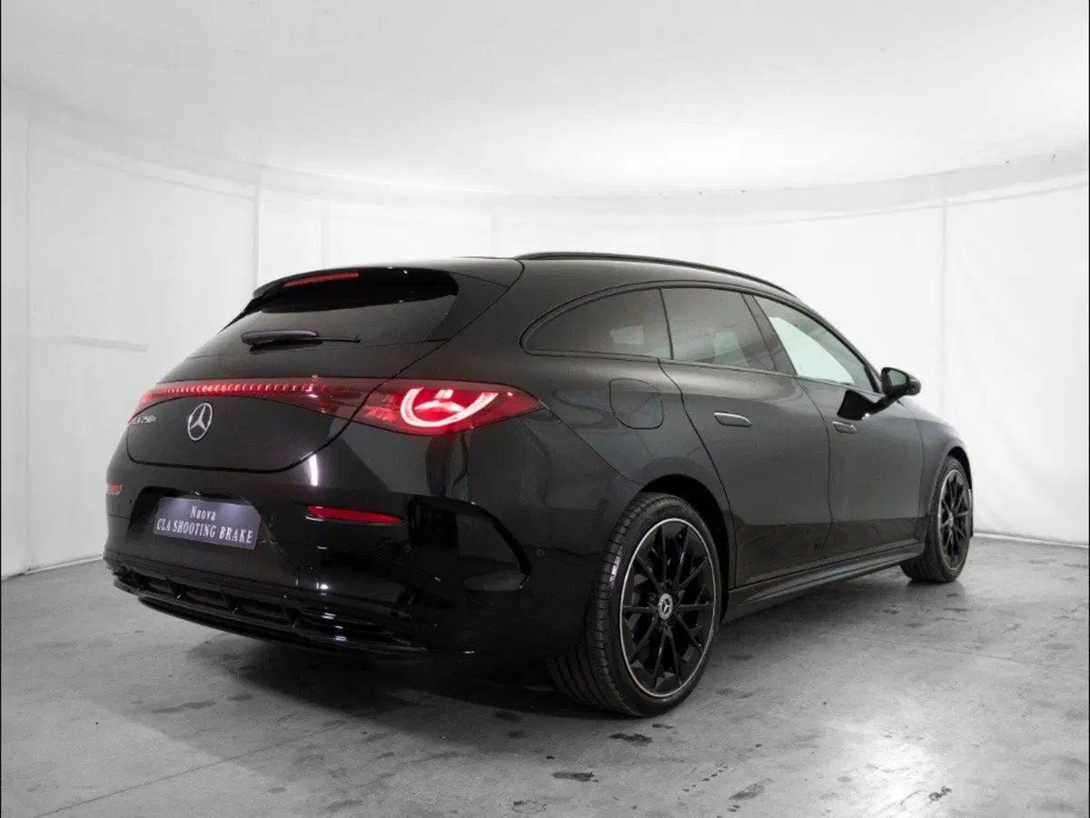 Mercedes-Benz CLA Shooting Brake nuova a Rimini (4)