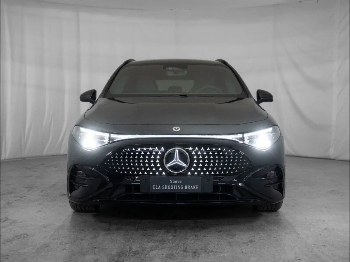 Mercedes-Benz CLA Shooting Brake nuova a Rimini (5)
