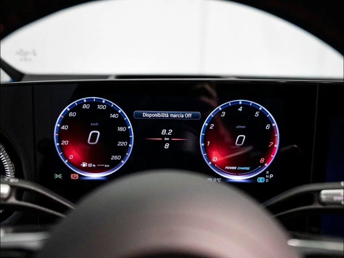 Mercedes-Benz GLB nuova a Rimini (12)