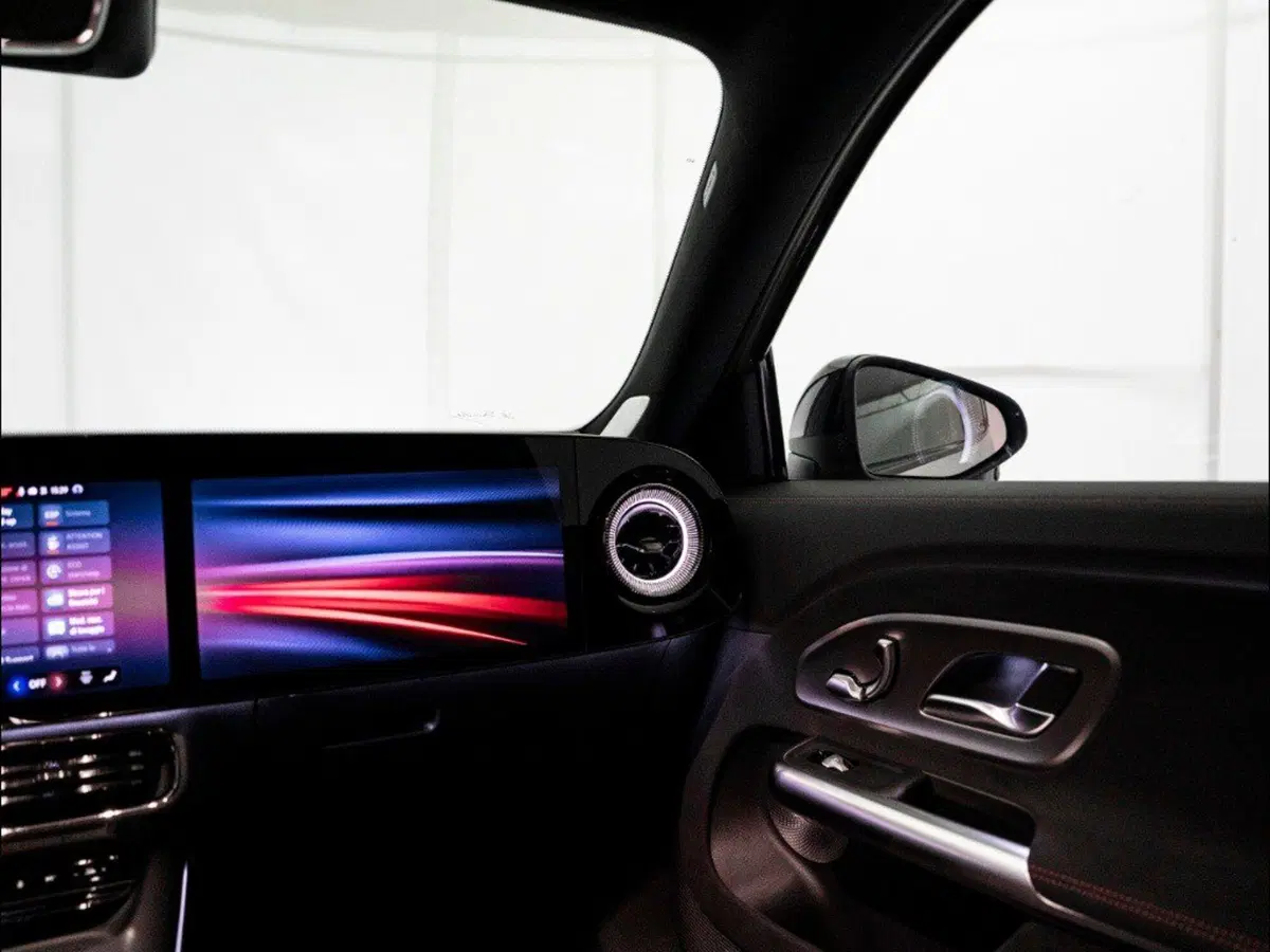 Mercedes-Benz GLB nuova a Rimini (16)