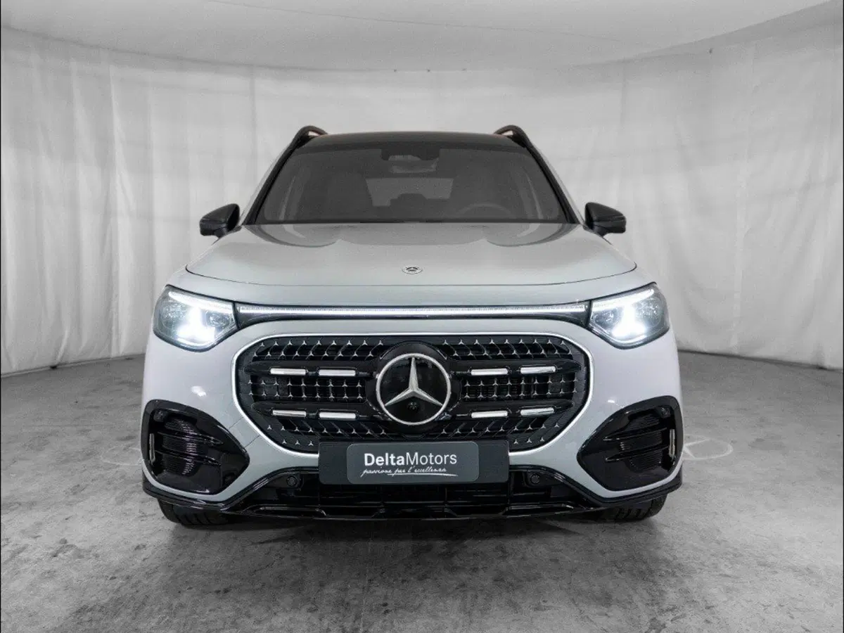 Mercedes-Benz GLB nuova a Rimini (2)