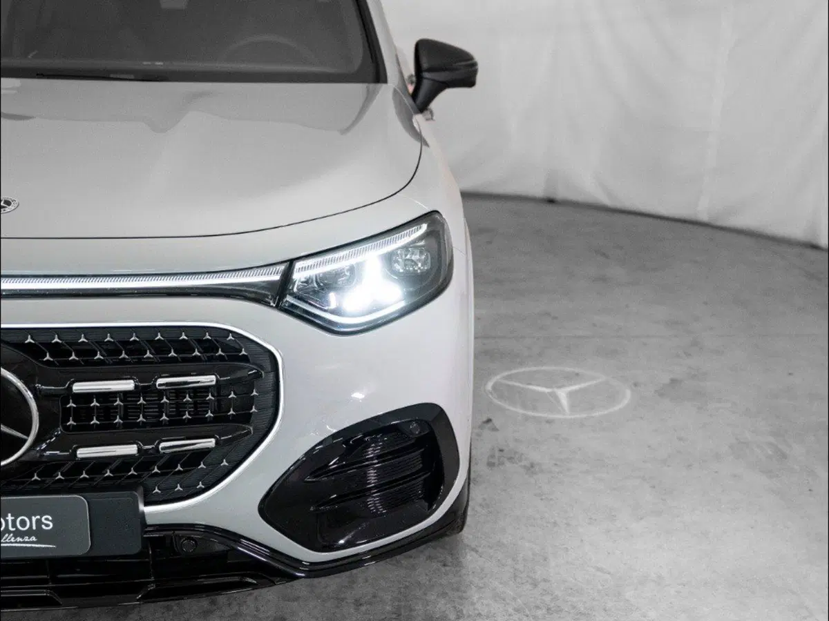 Mercedes-Benz GLB nuova a Rimini (3)