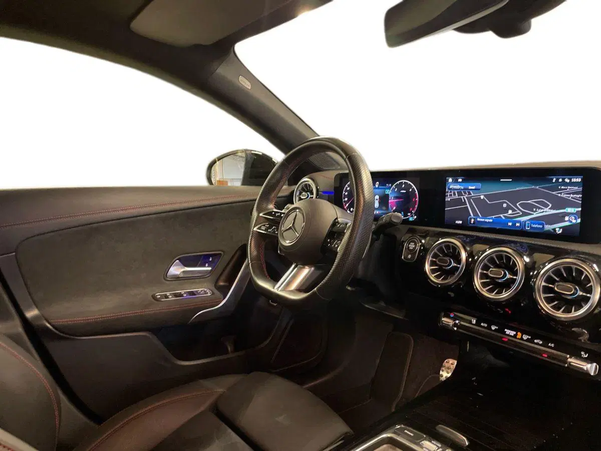 Mercedes-Benz CLA Shooting Brake usata a Ancona (12)