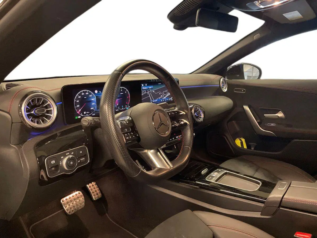 Mercedes-Benz CLA Shooting Brake usata a Ancona (16)
