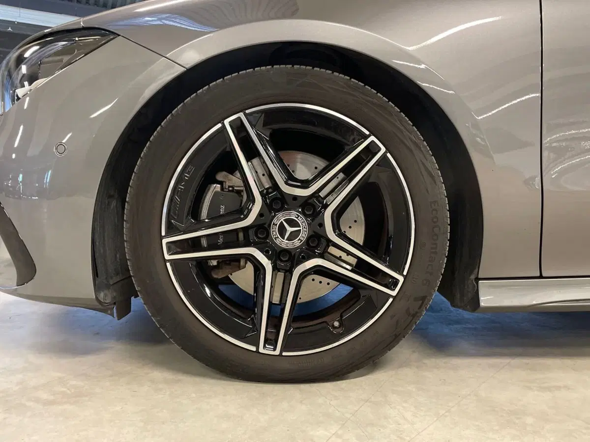Mercedes-Benz CLA Shooting Brake usata a Ancona (8)